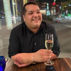 Meet your Posher, Alex